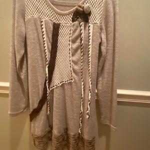 Boutique top/Dress/Tunic fits a little small